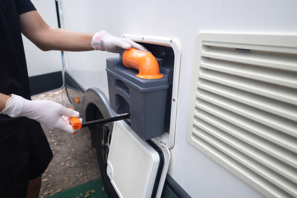 Portable Toilet Options We Offer in Deer Park, IL